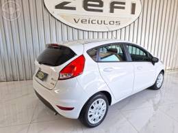 FORD - FIESTA 1.6 SE HATCH 16V FLEX 4P MANUAL - 2017/2017 - BRANCA - R$ 52.900,00