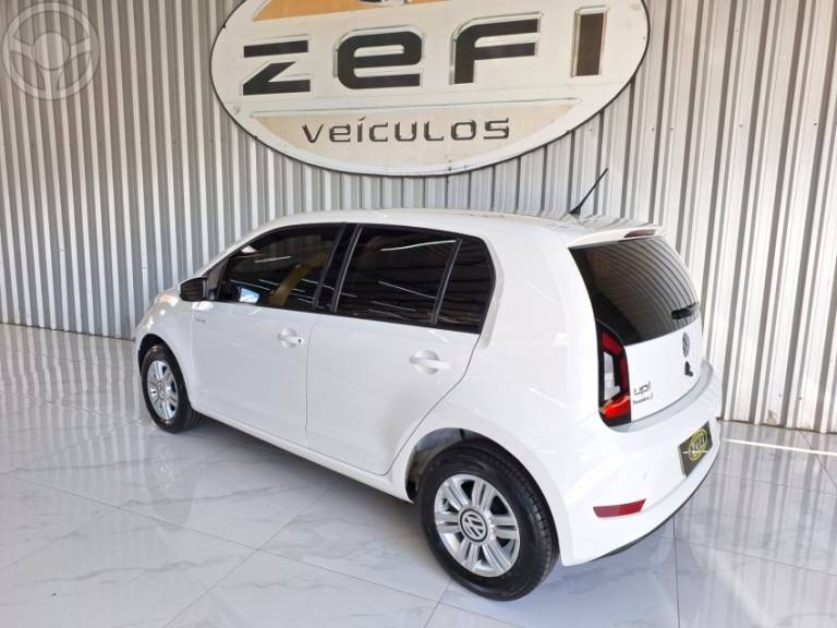 VOLKSWAGEN - UP 1.0 MPI MOVE UP 12V FLEX 4P MANUAL - 2019/2019 - BRANCA - R$ 58.900,00