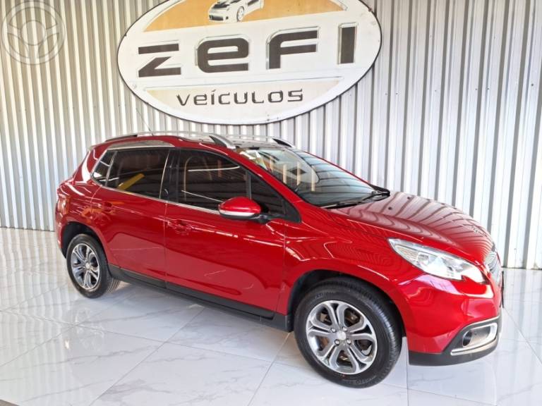 PEUGEOT - 2008 1.6 16V FLEX GRIFFE 4P AUTOMÁTICO - 2016/2017 - VERMELHA - R$ 59.500,00