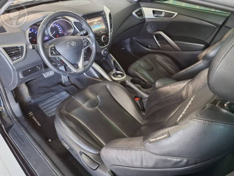 HYUNDAI - VELOSTER 1.6 16V 3P AUTOMÁTICO - 2012/2013 - PRETA - R$ 62.900,00