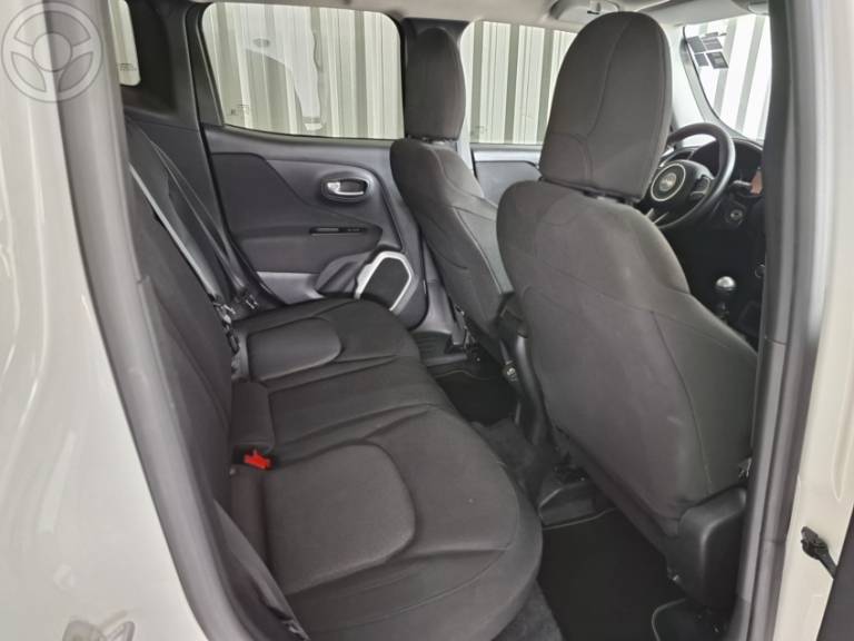 JEEP - RENEGADE 1.8 16V FLEX SPORT 4P MANUAL - 2018/2019 - BRANCA - R$ 72.900,00