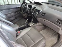 HONDA - CIVIC 1.8 LXL 16V FLEX 4P AUTOMÁTICO - 2011/2011 - PRATA - R$ 56.900,00