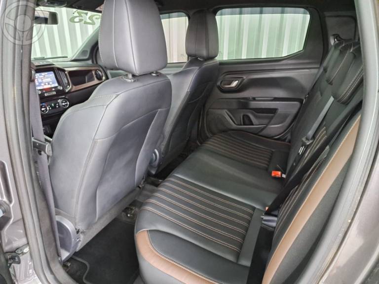 FIAT - STRADA 1.3 RANCH CD 8V FLEX 4P AUTOMÁTICO - 2023/2023 - CINZA - R$ 117.900,00