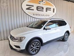 VOLKSWAGEN - TIGUAN 1.4 ALLSPACE 250 TSI FLEX 4P - 2018/2018 - BRANCA - R$ 111.900,00