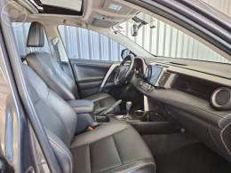 TOYOTA - RAV4 2.0 TOP 4X2 16V 4P AUTOMÁTICO - 2017/2017 - CINZA - R$ 114.900,00