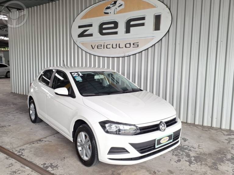 VOLKSWAGEN - POLO 1.0MPI TOTAL FLEX MANUAL - 2020/2021 - BRANCA - R$ 71.900,00