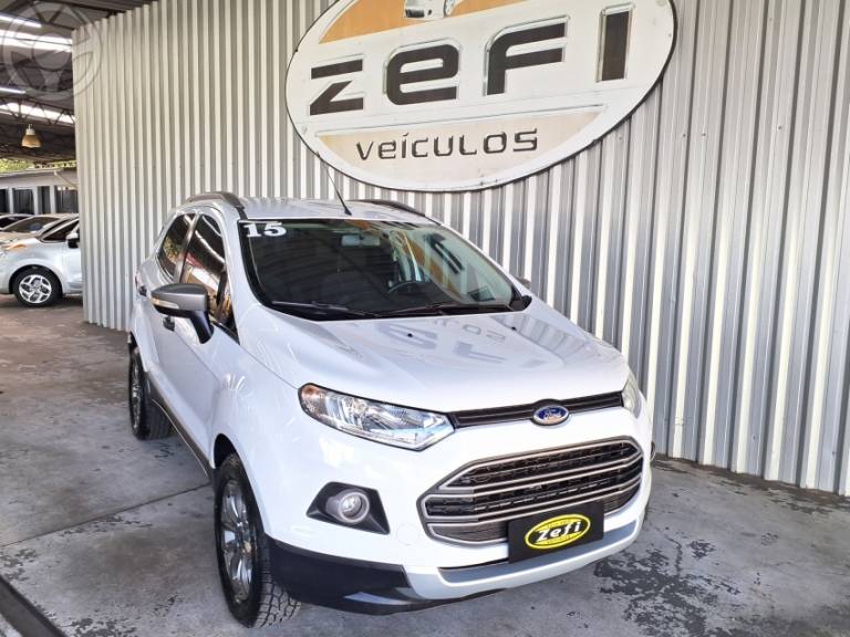 FORD - ECOSPORT 1.6 FREESTYLE 16V FLEX 4P MANUAL - 2015/2016 - BRANCA - R$ 56.900,00