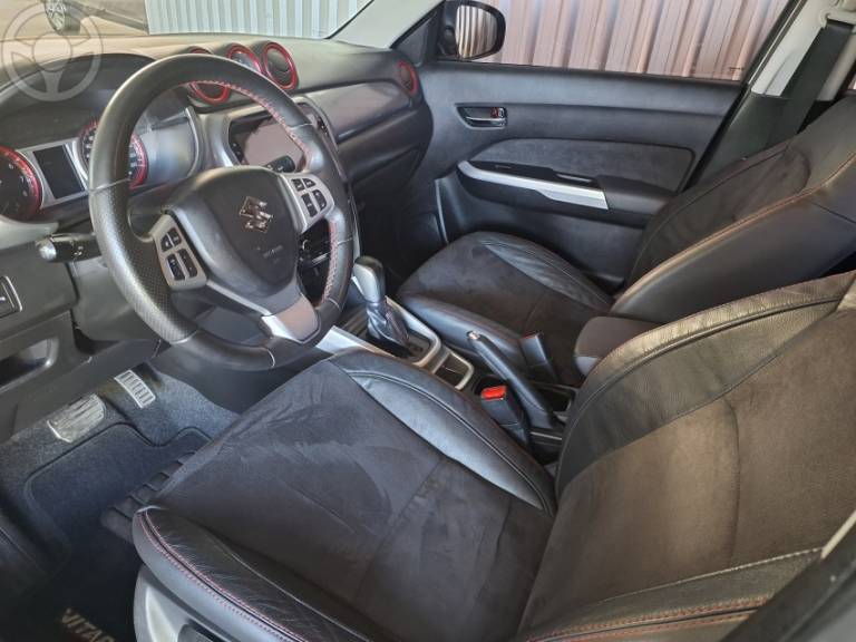 SUZUKI - VITARA 1.4 4SPORT 16V TURBO 4P AUTOMÁTICO - 2017/2018 - BEGE - R$ 87.900,00