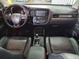 MITSUBISHI - OUTLANDER 2.0 16V 4P AUTOMÁTICO - 2015/2016 - BRANCA - R$ 88.900,00