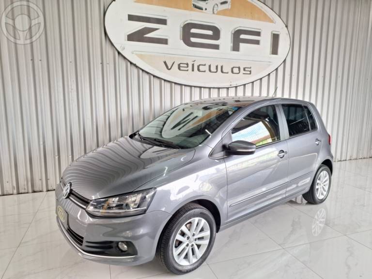 VOLKSWAGEN - FOX 1.6 MSI TOTAL FLEX CONNECT 4P MANUAL - 2019/2019 - CINZA - R$ 58.900,00