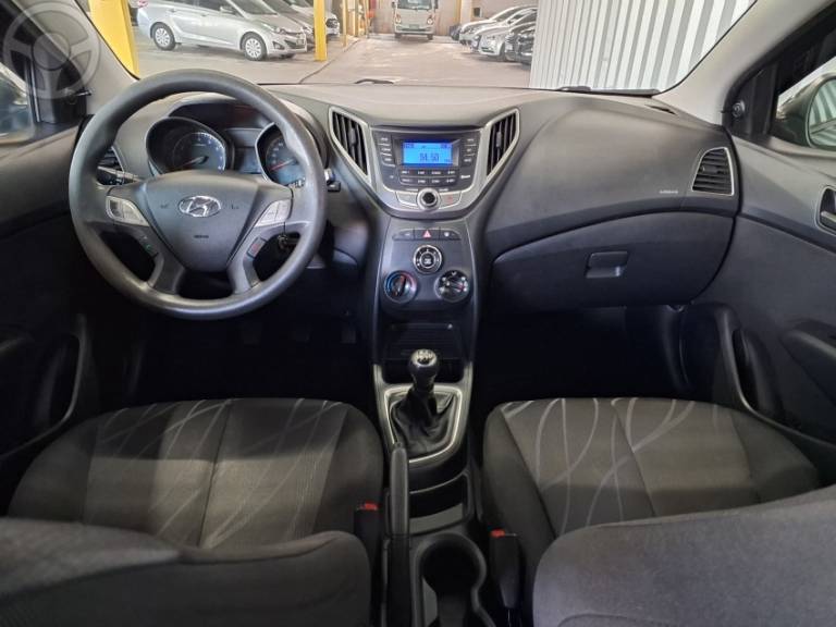 HYUNDAI - HB20 1.0 COMFORT 12V FLEX 4P MANUAL - 2015/2015 - PRETA - R$ 43.900,00