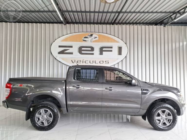 FORD - RANGER 2.2 XLS 4X4 CD 16V DIESEL 4P AUTOMÁTICO - 2020/2021 - CINZA - R$ 146.900,00