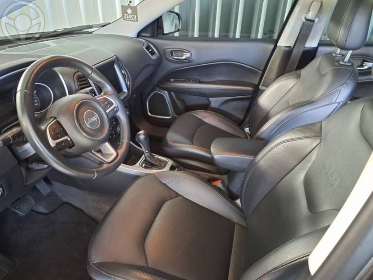 JEEP - COMPASS 2.0 16V FLEX LONGITUDE AUTOMÁTICO - 2019/2020 - CINZA - R$ 101.500,00