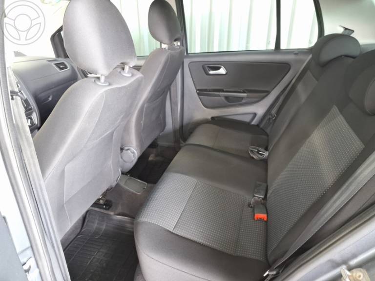 VOLKSWAGEN - FOX 1.6 MSI TOTAL FLEX CONNECT 4P MANUAL - 2019/2019 - CINZA - R$ 58.900,00