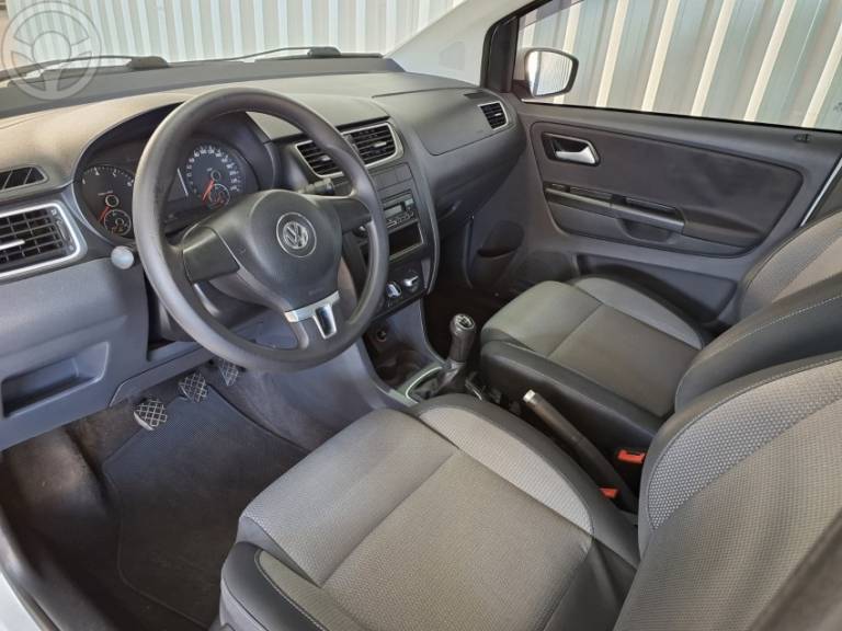VOLKSWAGEN - SPACEFOX 1.6 MI TREND 8V FLEX 4P MANUAL - 2012/2012 - BRANCA - R$ 41.900,00
