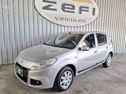 RENAULT - SANDERO 1.6 EXPRESSION 8V FLEX 4P MANUAL - 2012/2013 - PRATA - R$ 34.900,00