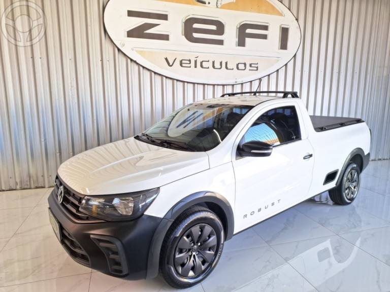 VOLKSWAGEN - SAVEIRO 1.6 ROBUST CS 8V FLEX 2P MANUAL - 2023/2024 - BRANCA - R$ 83.900,00