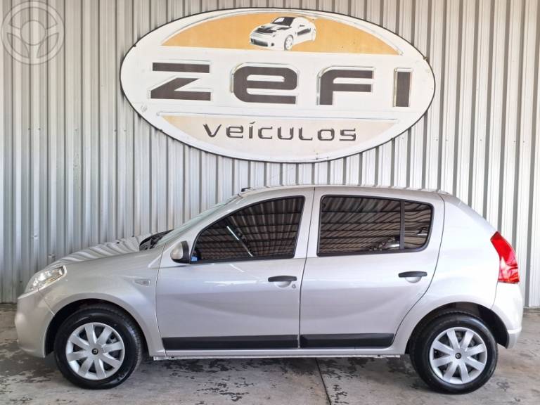 RENAULT - SANDERO 1.6 EXPRESSION 8V FLEX 4P MANUAL - 2012/2013 - PRATA - R$ 34.900,00