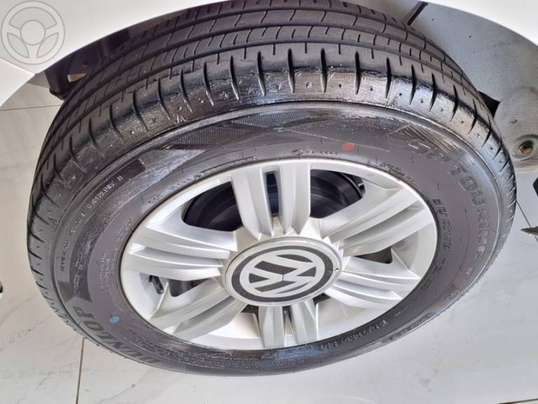 VOLKSWAGEN - UP 1.0 MPI MOVE UP 12V FLEX 4P MANUAL - 2019/2019 - BRANCA - R$ 58.900,00