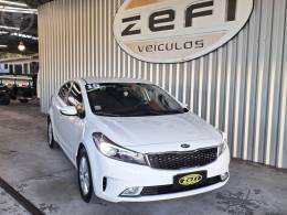 KIA MOTORS - CERATO 1.6 SX 16V FLEX 4P AUTOMÁTICO - 2018/2019 - BRANCA - R$ 85.900,00