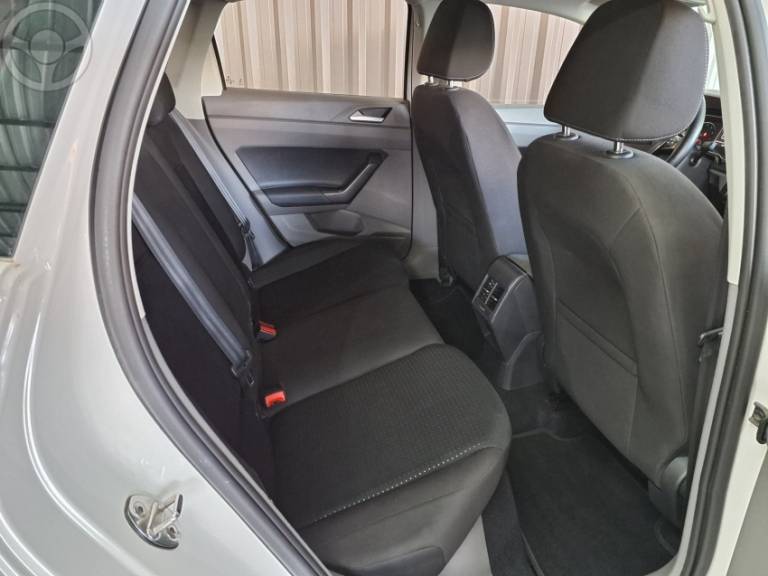 VOLKSWAGEN - POLO 1.0 200 TSI COMFORTLINE AUTOMÁTICO - 2018/2019 - BRANCA - R$ 74.500,00