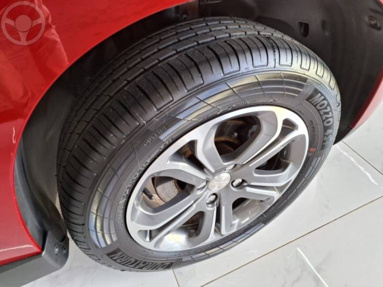 PEUGEOT - 2008 1.6 16V FLEX GRIFFE 4P AUTOMÁTICO - 2016/2017 - VERMELHA - R$ 59.500,00