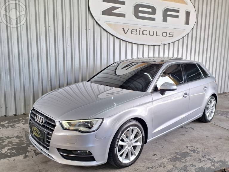 AUDI - A3 1.8 TFSI SPORTBACK 16V 4P AUTOMÁTICO - 2014/2015 - PRATA - R$ 89.900,00