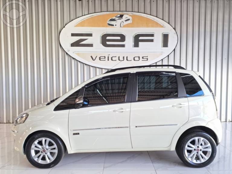 FIAT - IDEA 1.6 MPI ESSENCE 16V FLEX 4P MANUAL - 2014/2014 - BRANCA - R$ 36.900,00