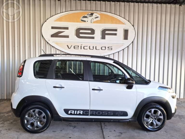 CITROËN - AIRCROSS 1.6 LIVE 16V FLEX 4P MANUAL - 2017/2018 - BRANCA - R$ 55.900,00