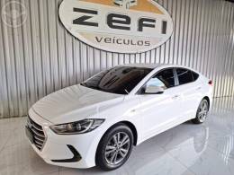HYUNDAI - ELANTRA 2.0 16V FLEX 4P AUTOMÁTICO - 2016/2017 - BRANCA - R$ 79.900,00