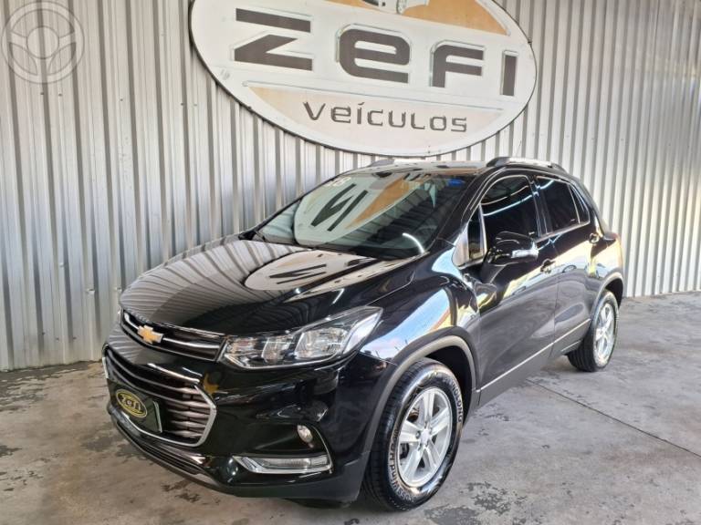 CHEVROLET - TRACKER 1.4 16V TURBO FLEX LT AUTOMÁTICO - 2018/2018 - PRETA - R$ 81.900,00