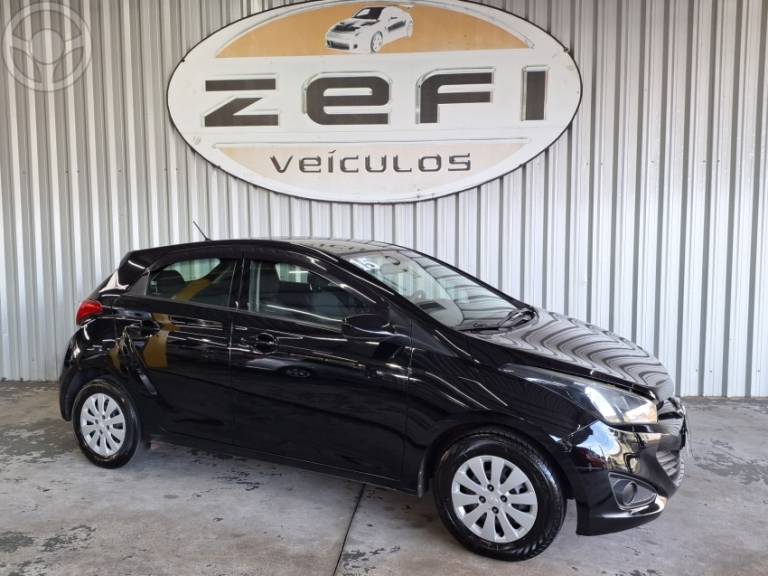 HYUNDAI - HB20 1.0 COMFORT 12V FLEX 4P MANUAL - 2015/2015 - PRETA - R$ 43.900,00