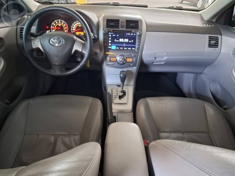 TOYOTA - COROLLA 2.0 XEI 16V FLEX 4P AUTOMÁTICO - 2010/2011 - PRATA - R$ 59.900,00
