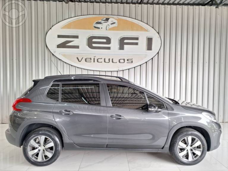 PEUGEOT - 2008 1.6 16V ALLURE PACK FLEX 4P AUTOMÁTICO - 2020/2021 - CINZA - R$ 66.900,00