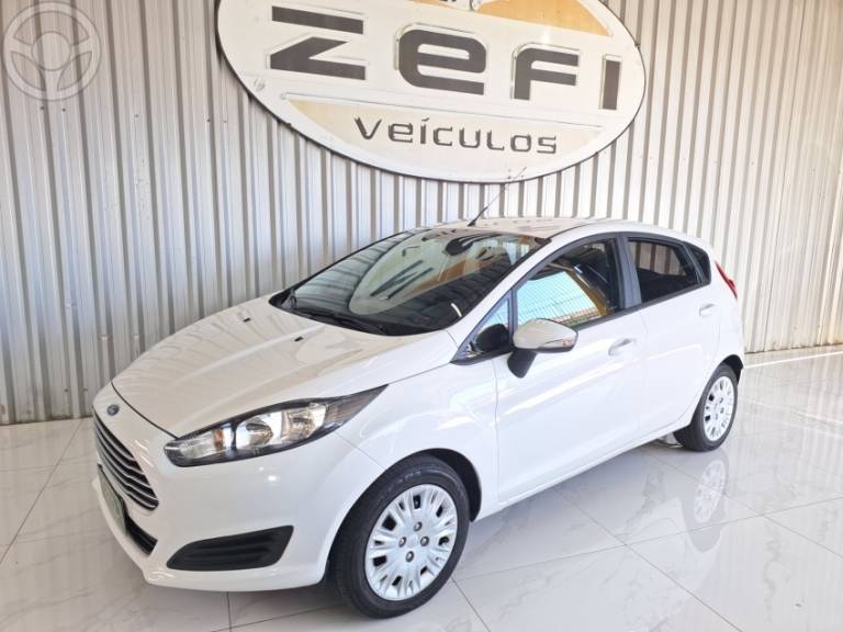 FORD - FIESTA 1.6 SE HATCH 16V FLEX 4P MANUAL - 2017/2017 - BRANCA - R$ 52.900,00