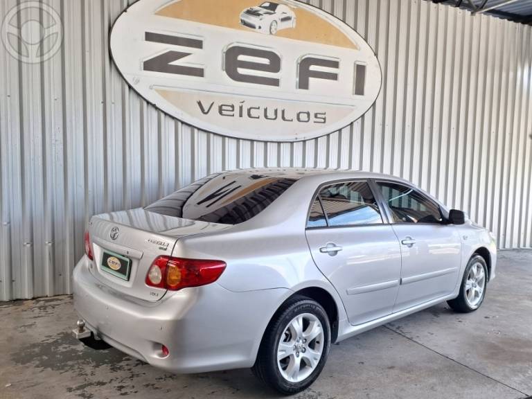 TOYOTA - COROLLA 2.0 XEI 16V FLEX 4P AUTOMÁTICO - 2010/2011 - PRATA - R$ 59.900,00
