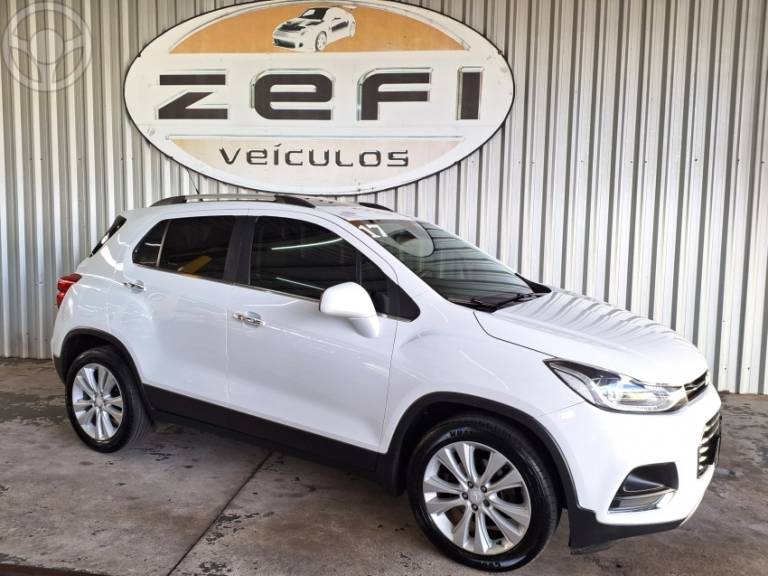 CHEVROLET - TRACKER 1.4 16V TURBO FLEX LTZ AUTOMÁTICO - 2016/2017 - BRANCA - R$ 85.900,00