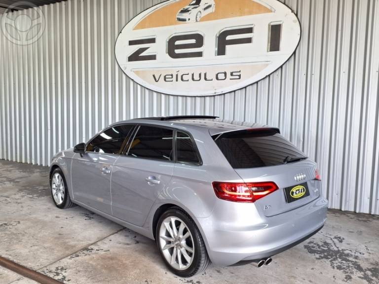 AUDI - A3 1.8 TFSI SPORTBACK 16V 4P AUTOMÁTICO - 2014/2015 - PRATA - R$ 89.900,00
