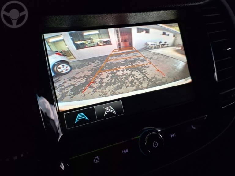 CHEVROLET - TRACKER 1.4 16V TURBO FLEX LTZ AUTOMÁTICO - 2016/2017 - BRANCA - R$ 85.900,00