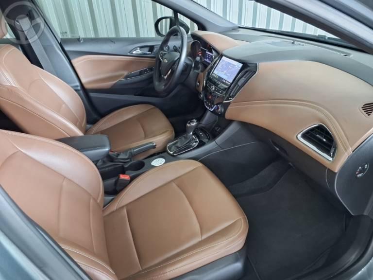 CHEVROLET - CRUZE 1.4 TURBO PREMIER 16V FLEX 4P AUTOMÁTICO - 2020/2020 - CINZA - R$ 111.900,00