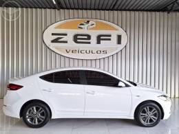 HYUNDAI - ELANTRA 2.0 16V FLEX 4P AUTOMÁTICO - 2016/2017 - BRANCA - R$ 79.900,00