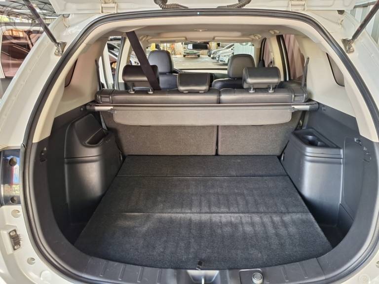 MITSUBISHI - OUTLANDER 2.0 16V 4P AUTOMÁTICO - 2015/2016 - BRANCA - R$ 88.900,00