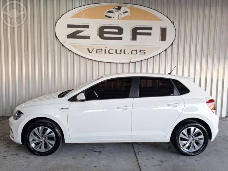 VOLKSWAGEN - POLO 1.0 200 TSI COMFORTLINE AUTOMÁTICO - 2018/2019 - BRANCA - R$ 74.500,00