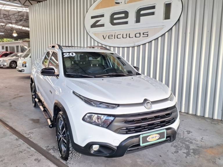 FIAT - TORO 2.0 16V ULTRA 4X4 AT9 DIESEL 4P AUTOMÁTICO - 2019/2020 - BRANCA - R$ 124.900,00