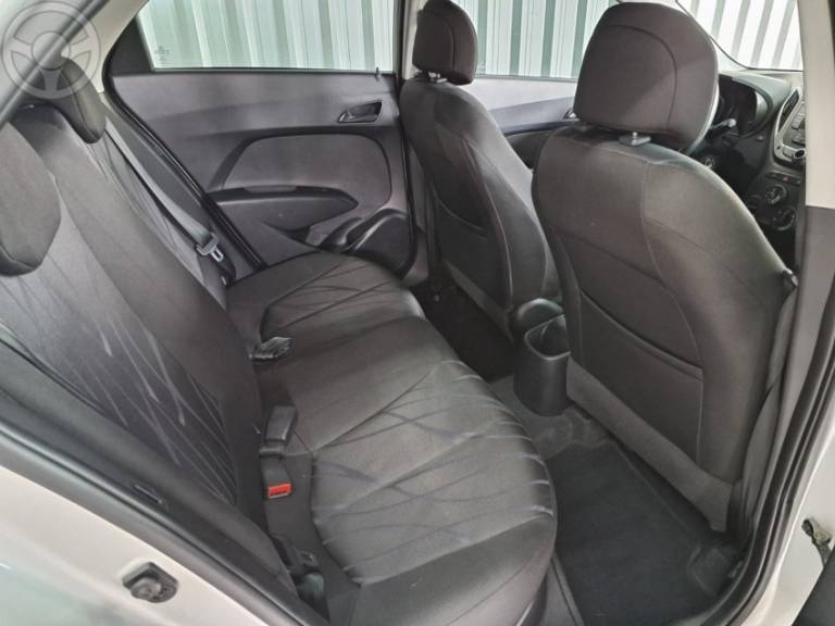 HYUNDAI - HB20 1.0 COMFORT 12V FLEX 4P MANUAL - 2013/2013 - PRATA - R$ 39.999,00
