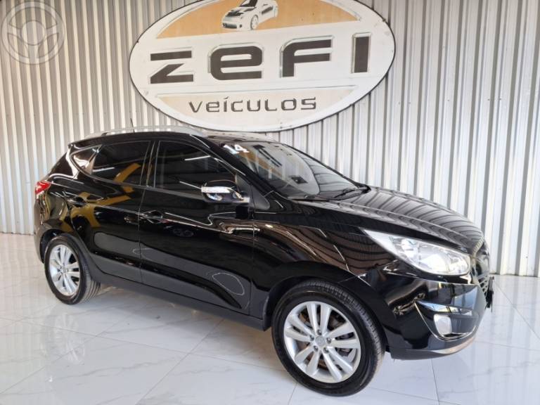 HYUNDAI - IX35 2.0 MPI 4X2 16V FLEX 4P AUTOMÁTICO - 2013/2014 - PRETA - R$ 72.900,00