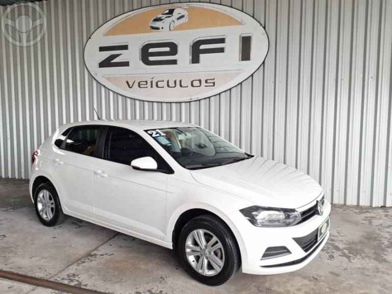VOLKSWAGEN - POLO 1.0MPI TOTAL FLEX MANUAL - 2020/2021 - BRANCA - R$ 69.900,00