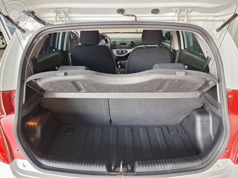 KIA MOTORS - PICANTO 1.0 EX 12V FLEX 4P MANUAL - 2015/2016 - BRANCA - R$ 44.900,00