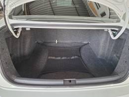 VOLKSWAGEN - JETTA 2.0 TRENDLINE FLEX 4P TIPTRONIC - 2014/2015 - BRANCA - R$ 64.900,00