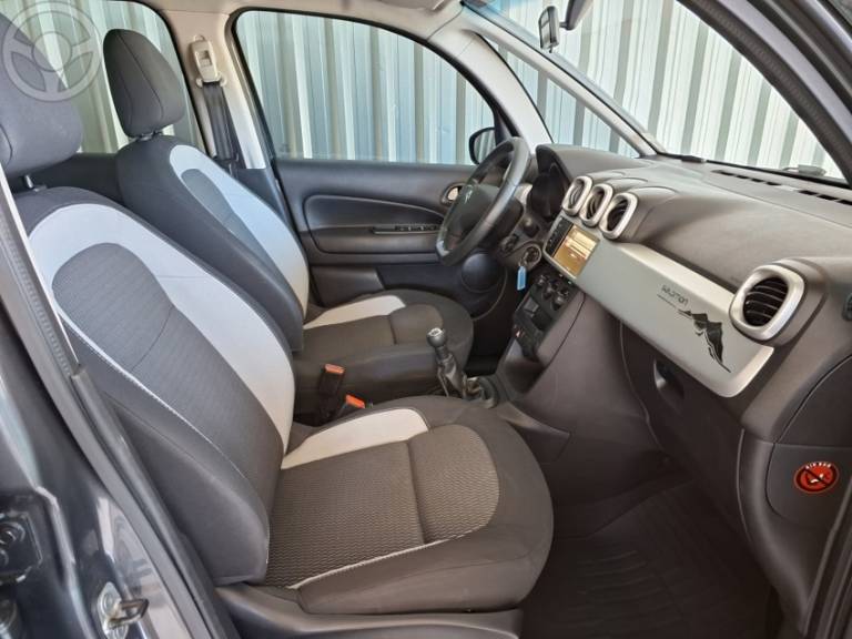 CITROËN - AIRCROSS 1.5 SALOMON 8V FLEX 4P MANUAL - 2017/2017 - CINZA - R$ 52.900,00